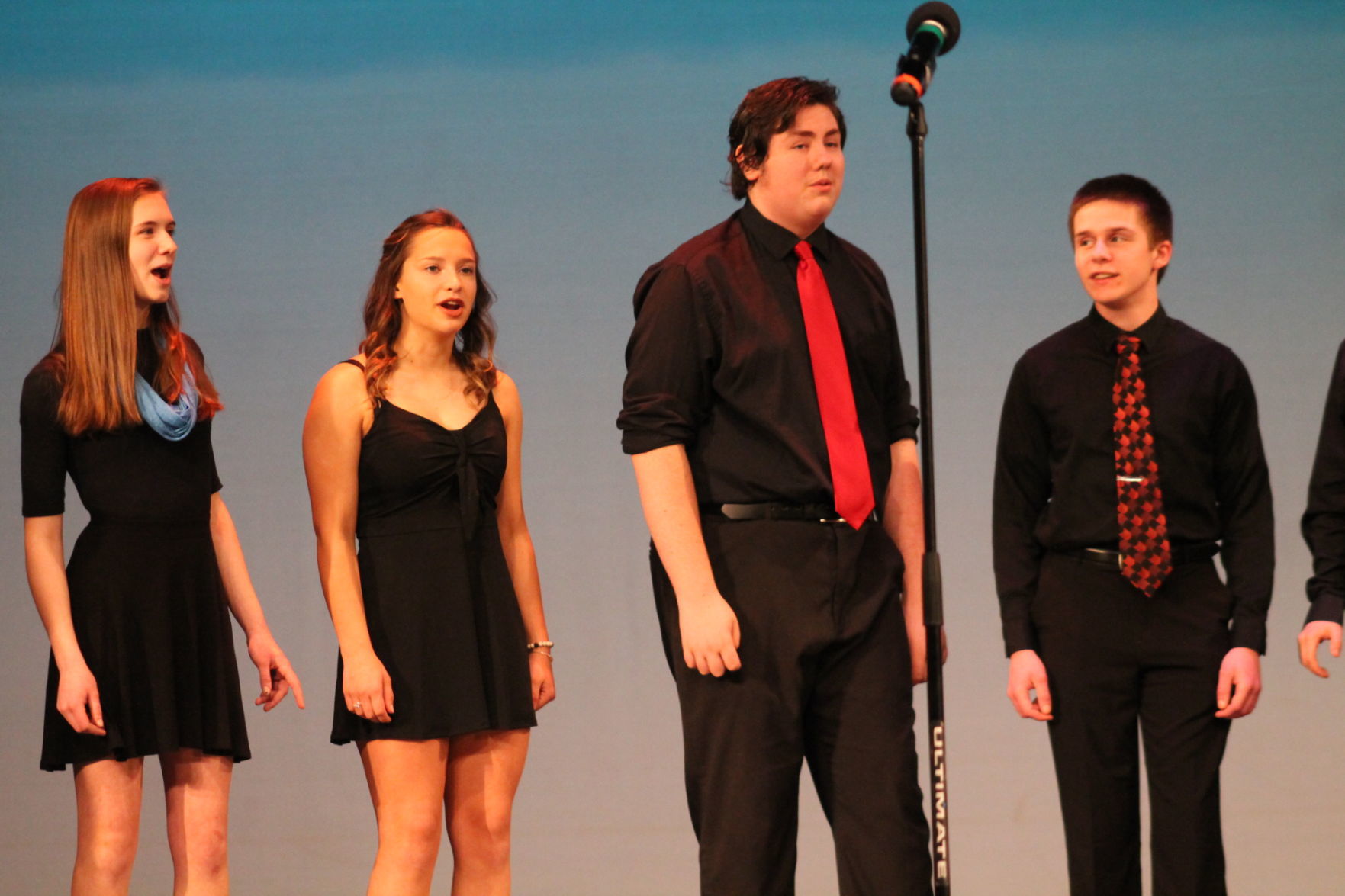 BDHS A Capella 029.JPG